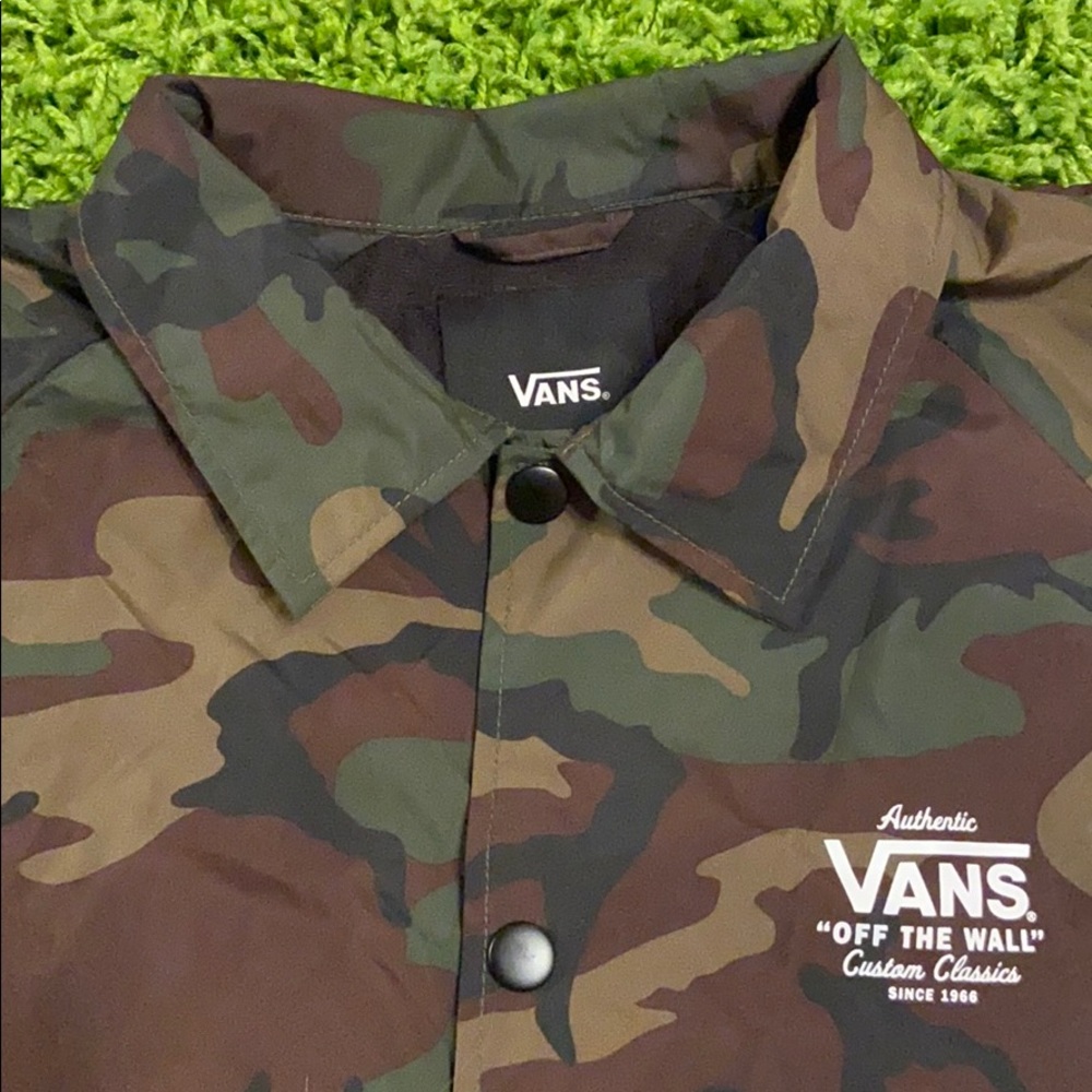 Vans Camo windbreaker